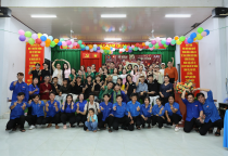 H&agrave;nh tr&igrave;nh 8 năm đồng h&agrave;nh c&ugrave;ng Li&ecirc;n T&acirc;m tại chương tr&igrave;nh thiện nguyện &ldquo;Vui Hội Trăng Rằm&rdquo;