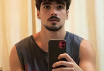 Vẻ Đẹp Nam Tính Với Kiểu Râu Anchor Beard Độc Đáo Và Phong Cách