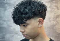Tóc Xoăn Nam Đẹp 2025 - Kiểu Men's Curly Hair & Chăm Sóc Tại Nhà