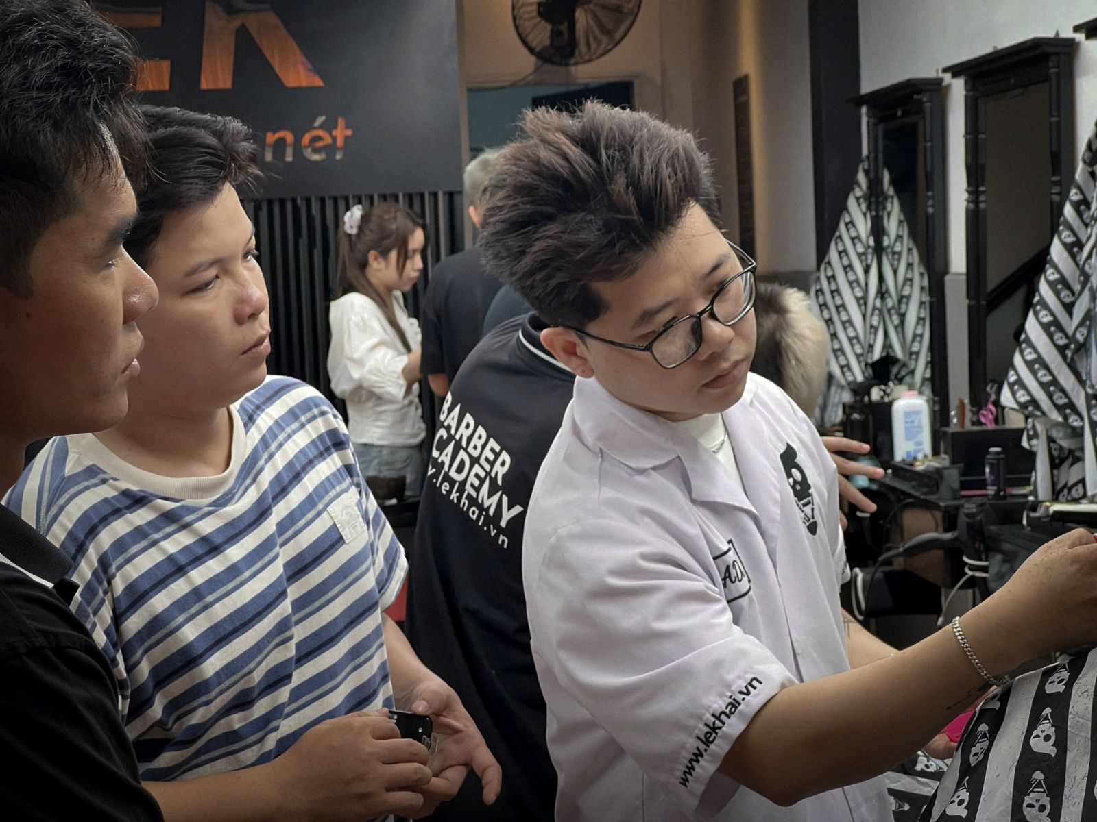 Khóa Học Cắt Tóc Nam