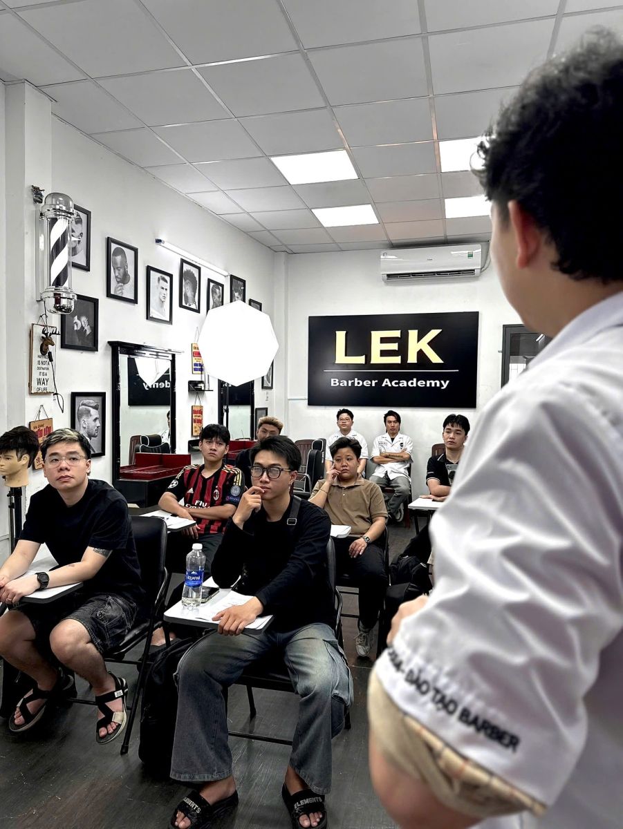 LEK Barber Academy