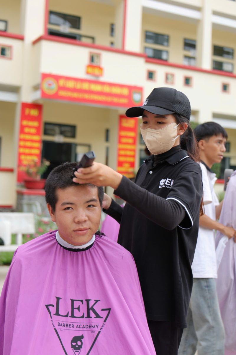 Học Nghề Barber
