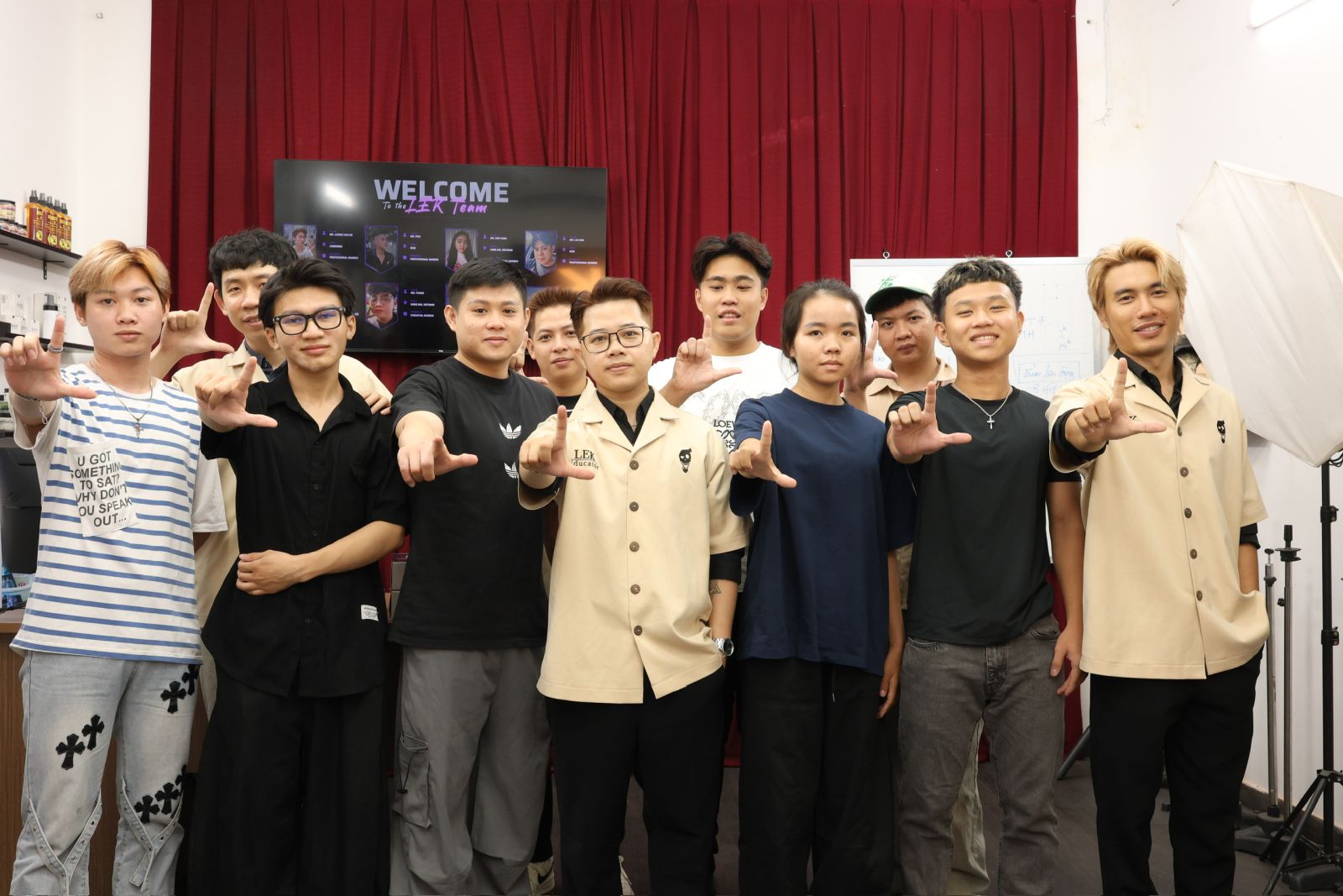 Học Nghề Barber