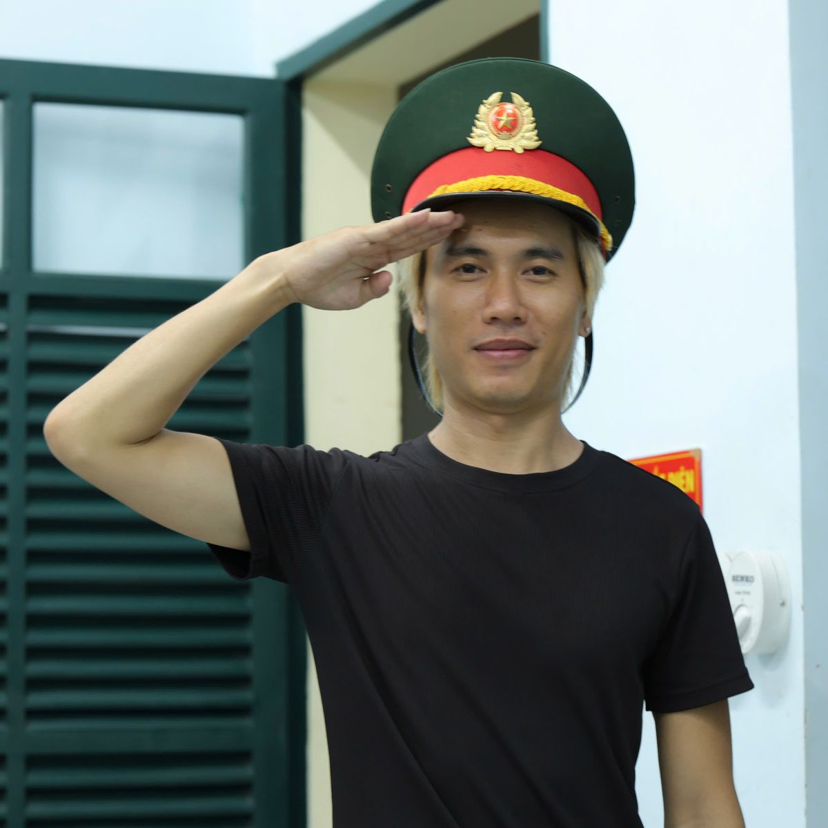 cắt tóc bộ đội quân khu 7