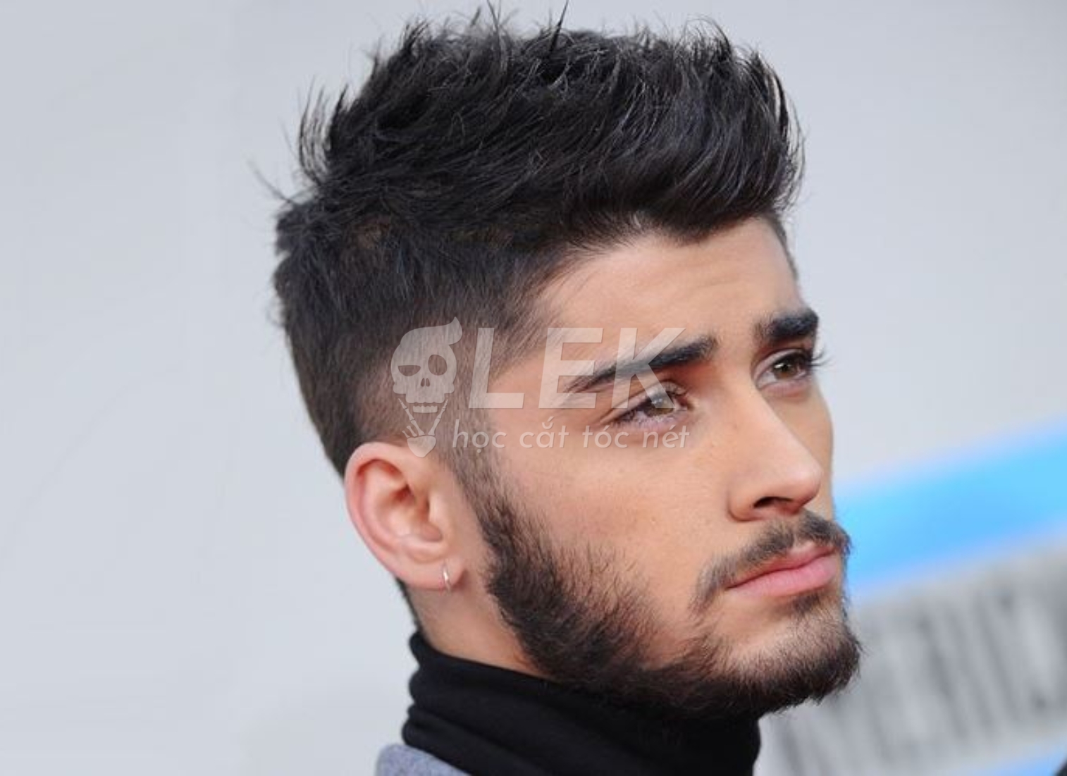 Chăm sóc râu nam giới