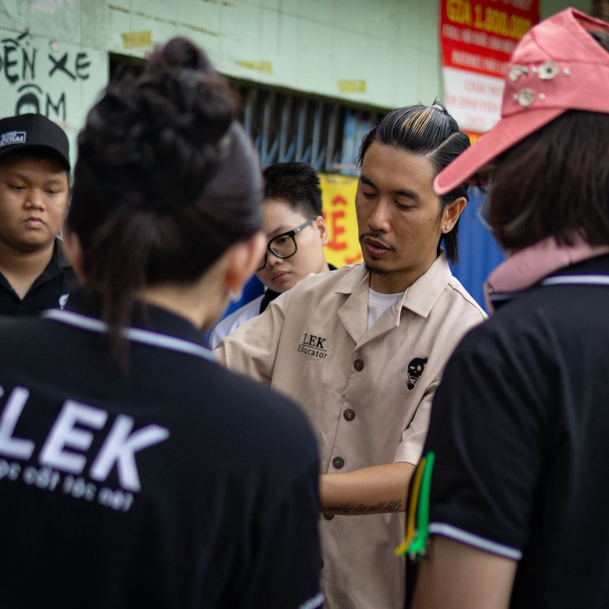 Học cắt tóc nam