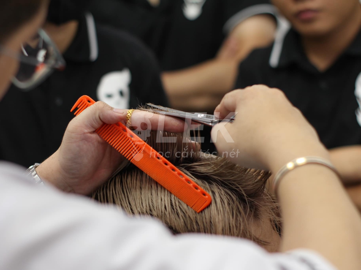 Kỹ thuật cắt tóc nam