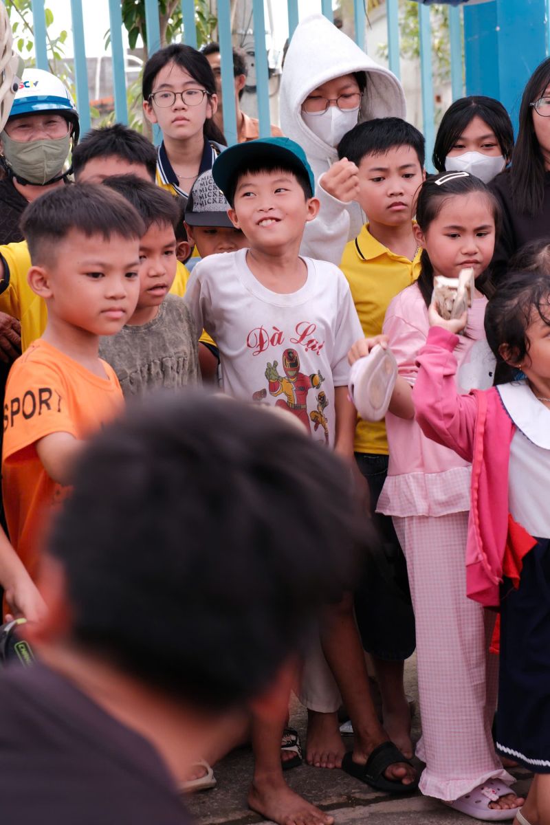 Hình ảnh các bạn nhỏ vui chơi chương trình