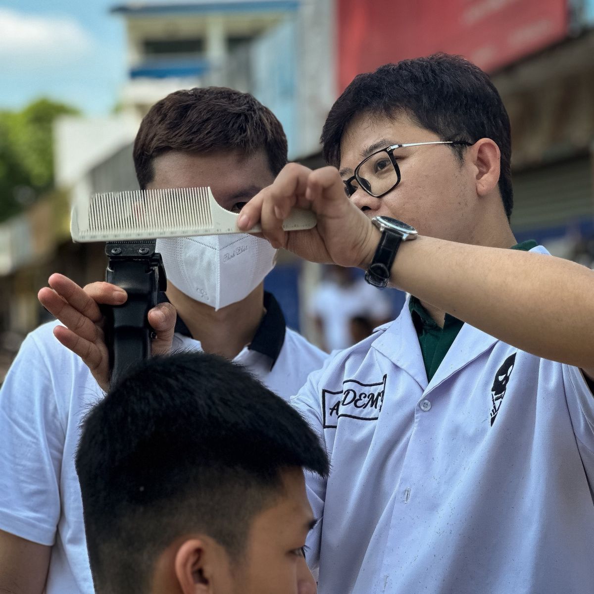 độ tuổi học nghề barber