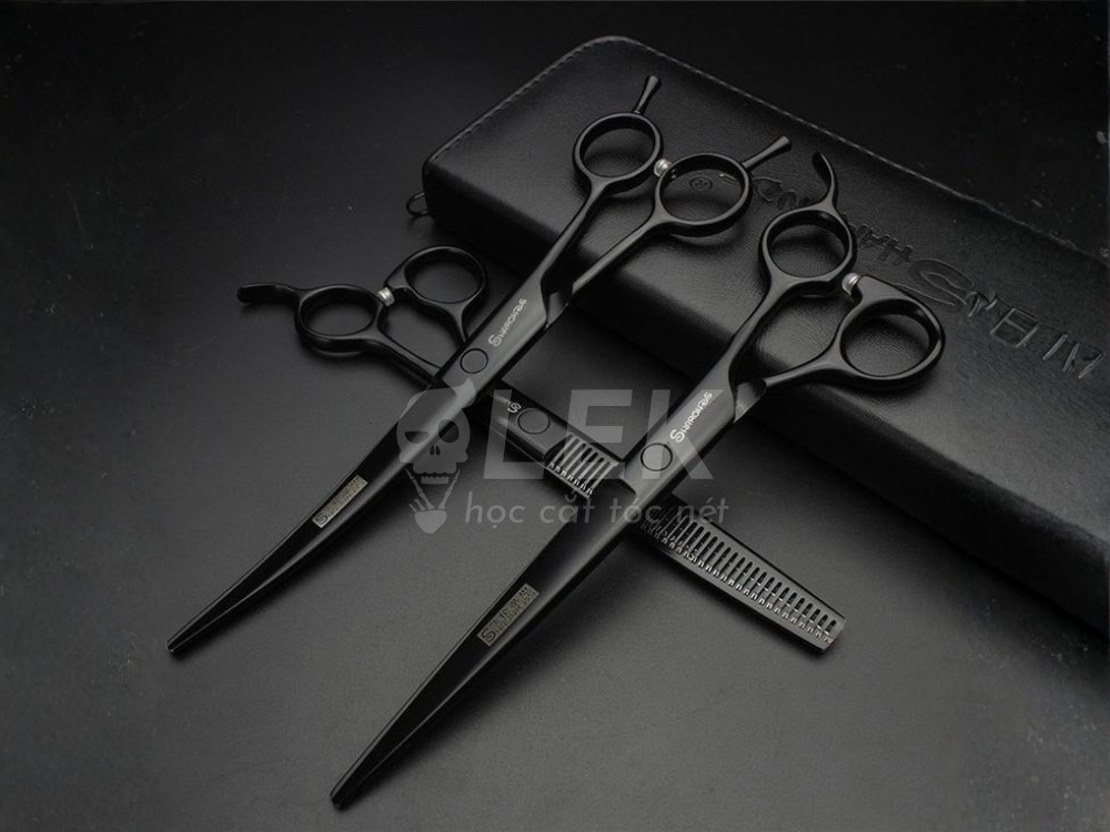 Vệ sinh dụng cụ barber