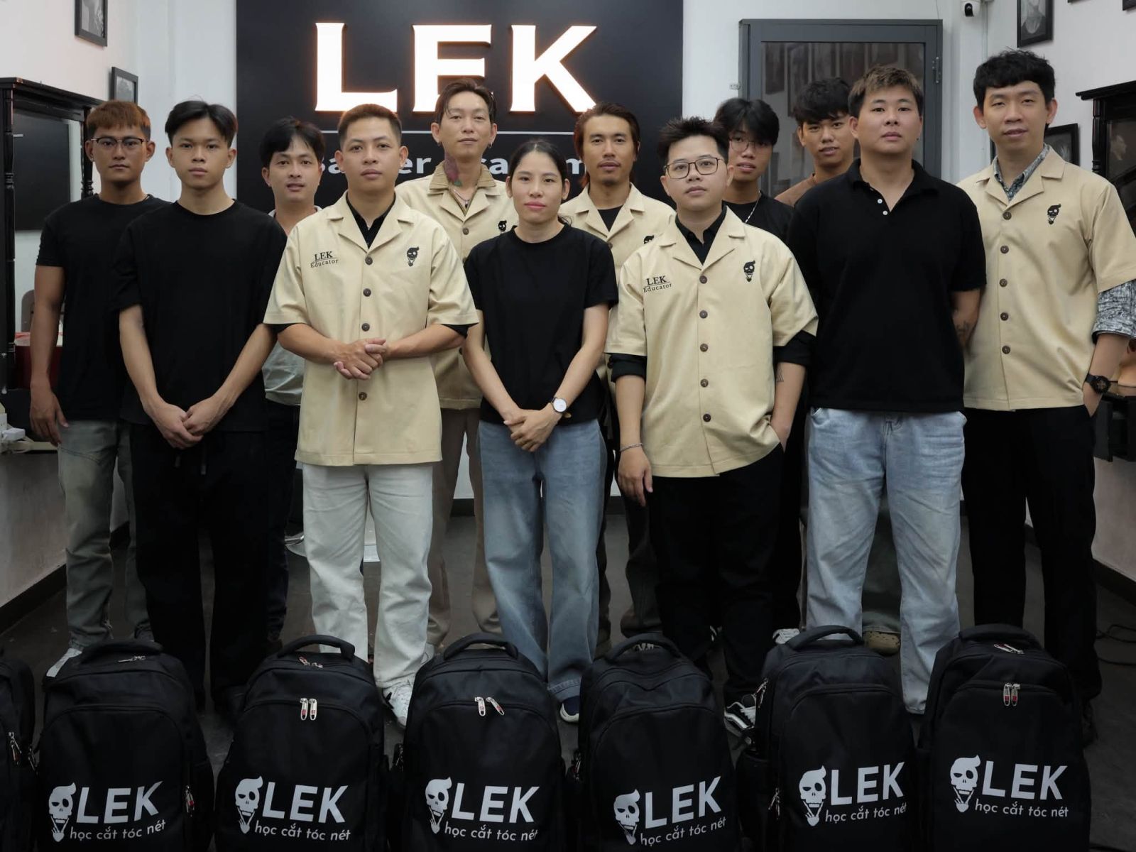 khóa học cắt tóc nam chuyên nghiệp