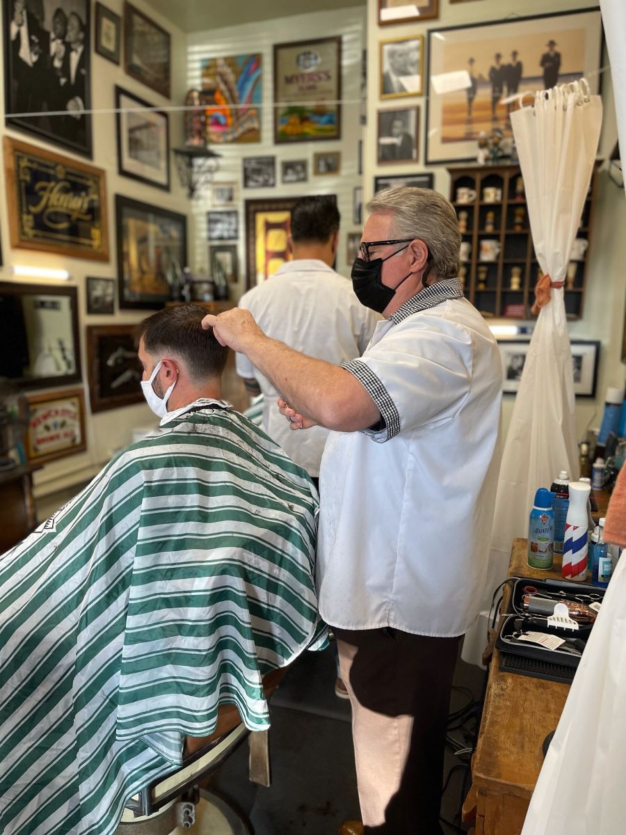 Phong cách ăn mặc của barber