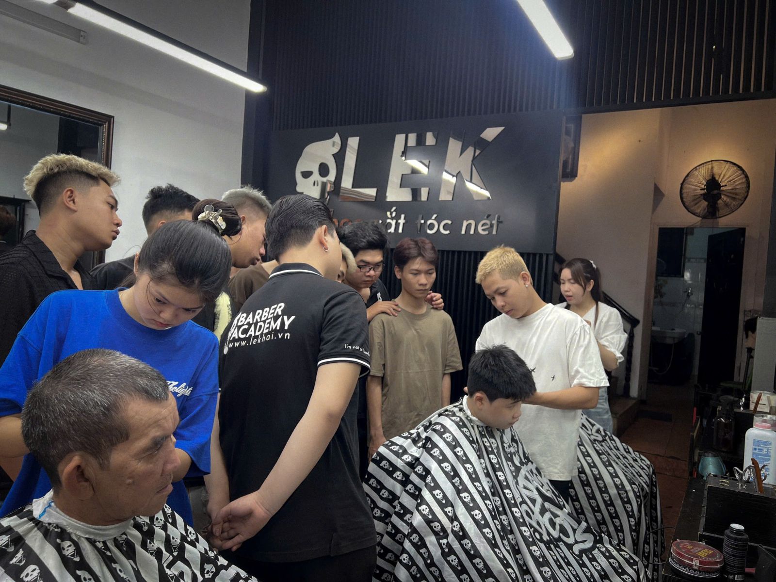 Cắt tóc nhanh