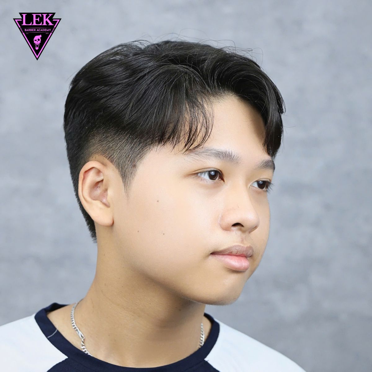Kiểu Tóc Comma Hair