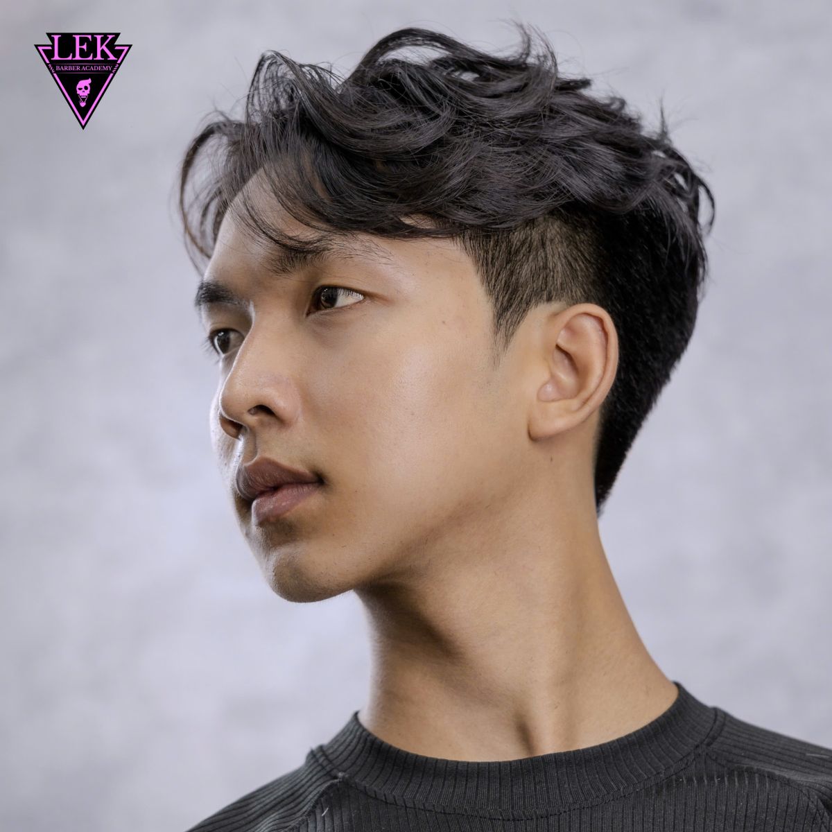 Kiểu Tóc Textured Comma Hair