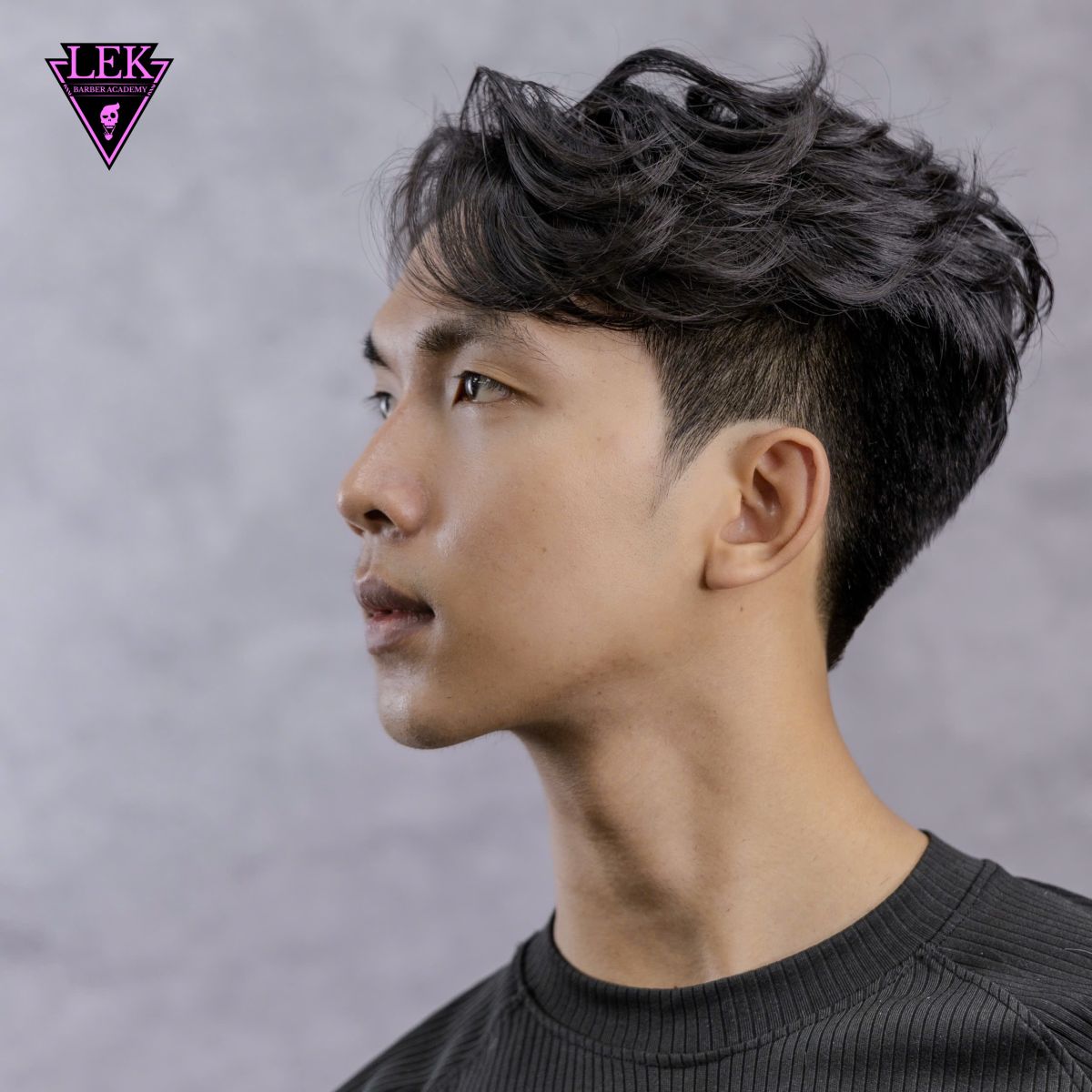 Kiểu Tóc Textured Comma Hair