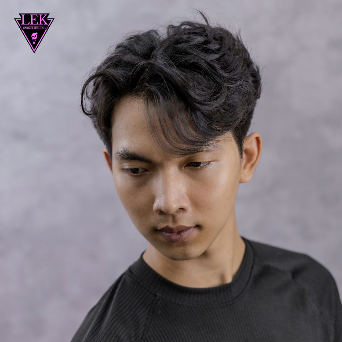 Kiểu Tóc Textured Comma Hair