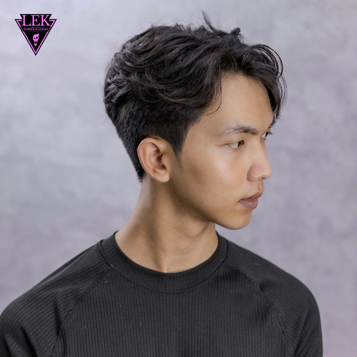 Kiểu Tóc Textured Comma Hair