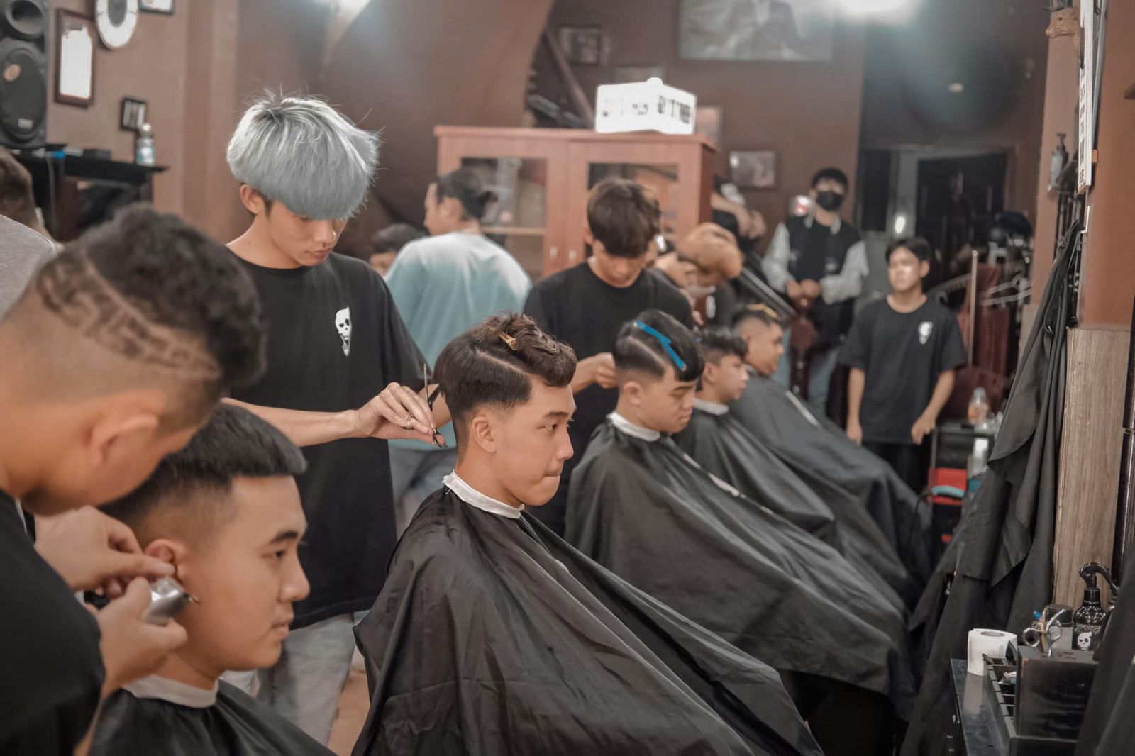 tiệm tóc 0 đồng